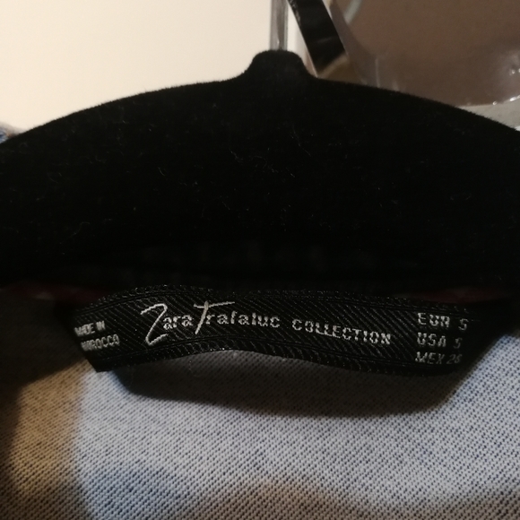 Zara Button Long Sleeves Jean Shirt - Picture 3 of 4